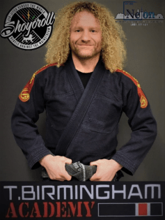 This image has an empty alt attribute; its file name is tb-neon.webp